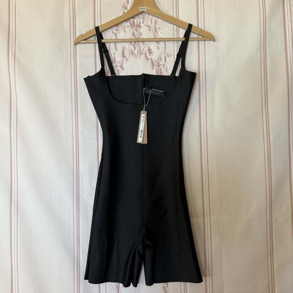 NWT SKIMS BODY ZONED OPEN BUST Mid Thigh BODYSUIT Onyx Black Size Large $88
